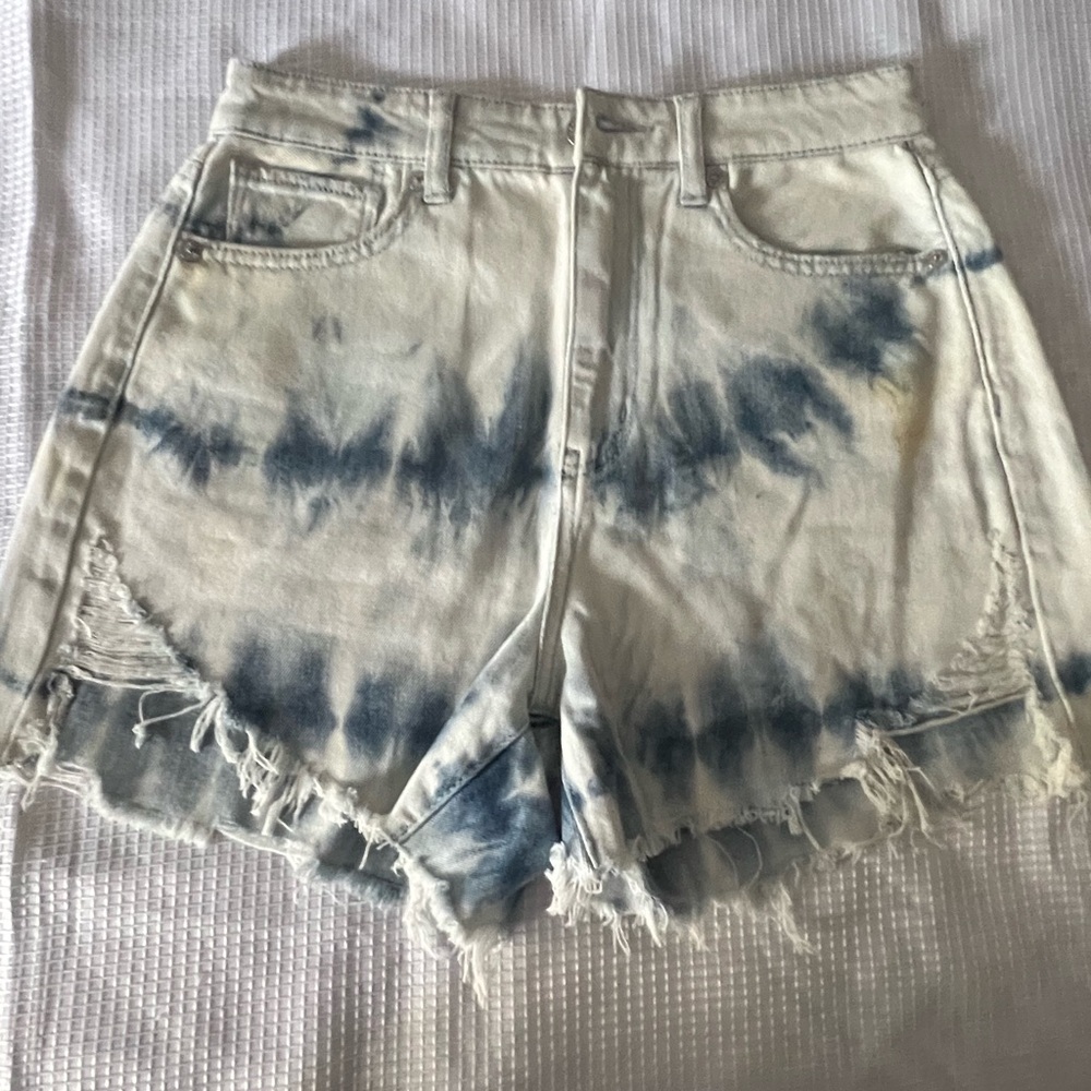 American Eagle Outfitters Blue and White Tie-Dye Jean Shorts
